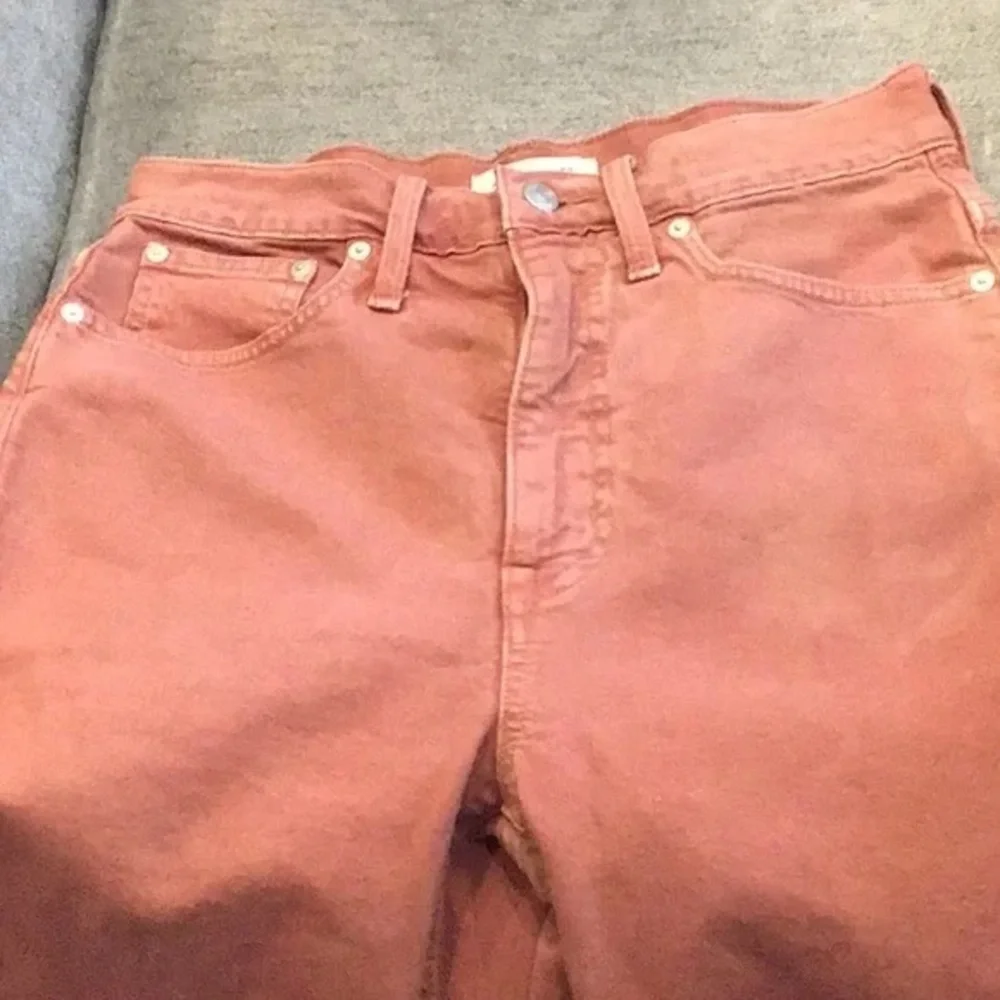Madewell | The Mom Jean Garment Dye Edition Rose Size 27